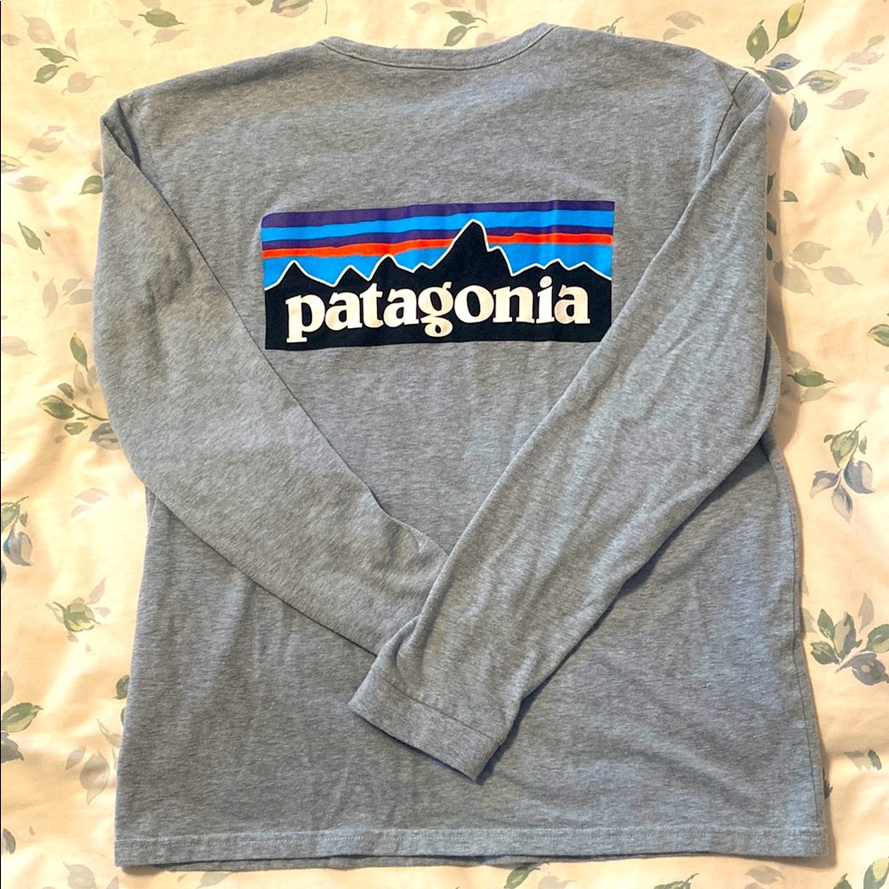 Patagonia light blue Gray Long Sleeve Shirt